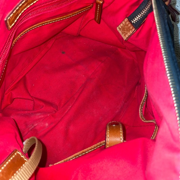 DOONEY & BOURKE PURSE - Picture 8 of 10